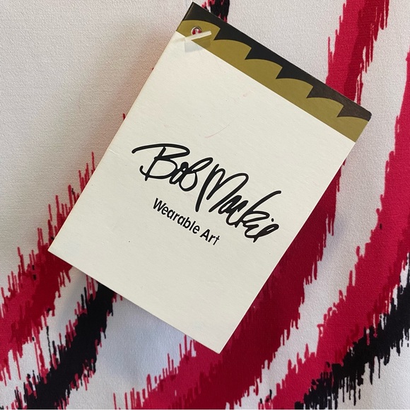 Bob Mackie Wearable Art NWT Red Sleeveless Blouse Medium - Picture 10 of 12